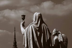 Statua della Gran Madre vista dalla Mole